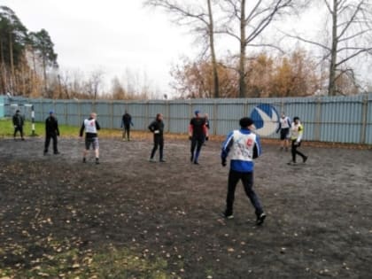В "Урале без наркотиков" прошел традиционный осенний турнир по мини-футболу