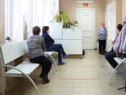 Режим работы подразделений Краснотурьинской городской больницы в праздничные дни