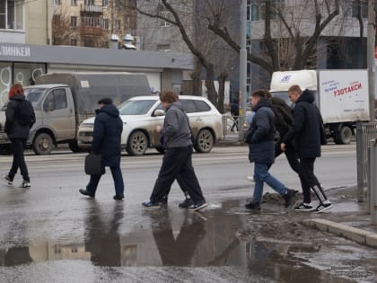В Екатеринбург пришли первые дожди и тропический воздух