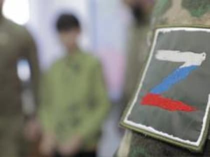 Правительство региона увеличило размер единовременной выплаты семьям уральцев, заключивших контракт на прохождение службы на СВО