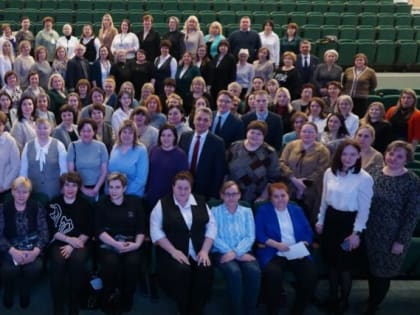 В стратегической сессии, нацеленной на развитие управления качеством образования приняли участие исполняющий обязанности начальника Управления образования Артемовского муниципально