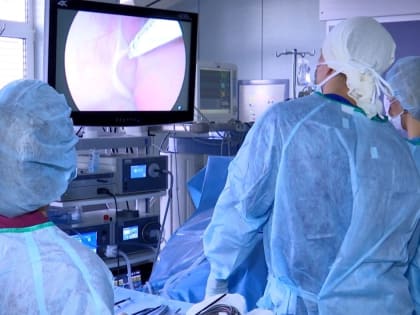 Свердловские онкохирурги впервые удалили опухоль у 7-месячной малышки через три сантиметровых прокола