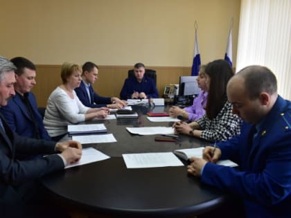 Вопросы снижения неформальной занятости и легализации заработной платы обсудили участники совещания