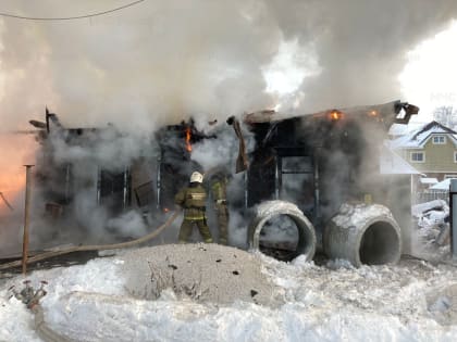 В Нижнем Тагиле из-за пожара без крыши над головой осталась многодетная семья