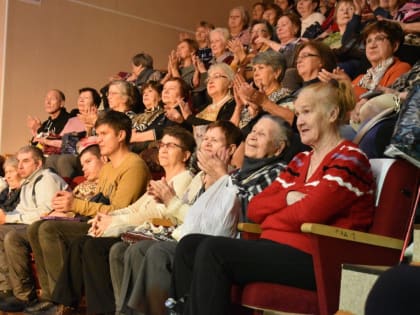 В ПМАОУ ДО «Центр развития детей и молодежи» состоялось праздничное мероприятие по случаю Международного дня пожилых людей