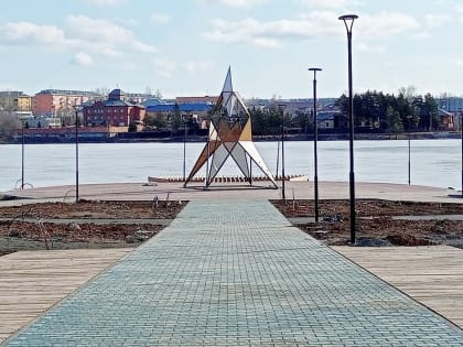 В Краснотурьинске продолжается благоустройство общественных пространств