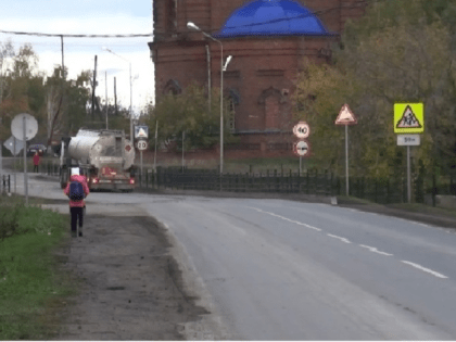 Оштрафованы уже тысячи водителей: свердловские автоинспекторы поставили камеры возле школ и садиков