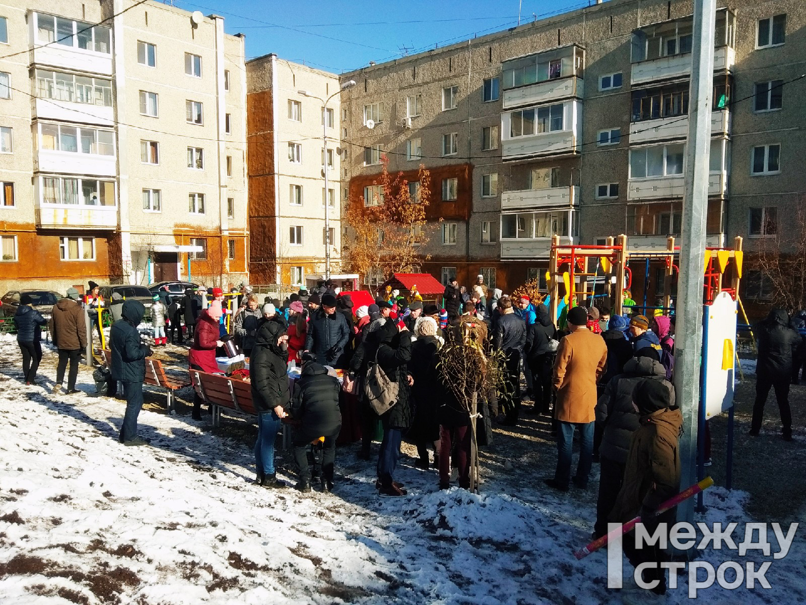 Нижний выделить. ВМЗ Нижний Тагил. Район ВМЗ Нижний Тагил. Тагил реконструкция дворов на Дзержинского. Н Тагил сегодня.