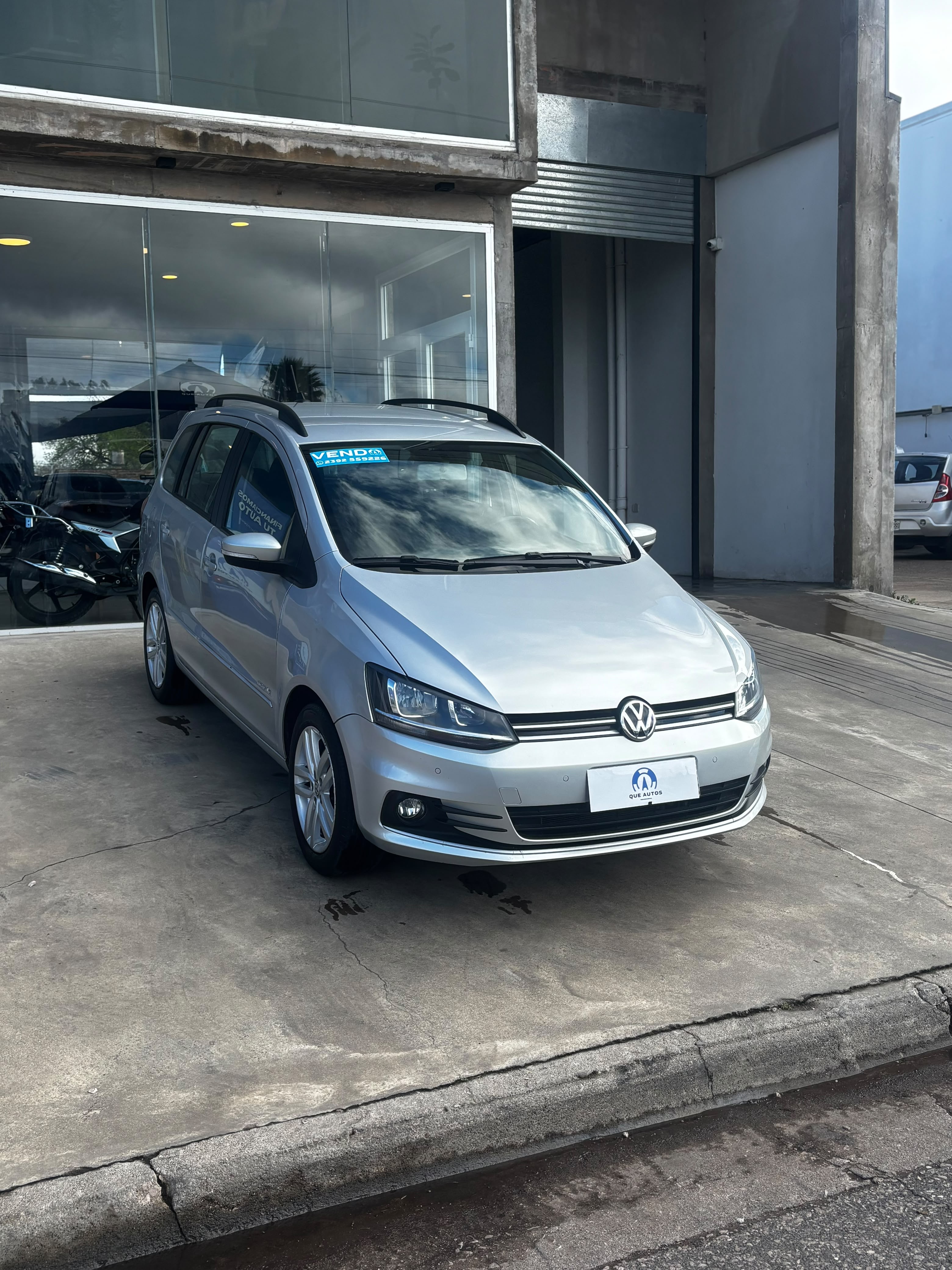 VOLKSWAGEN SURAN 1.6 5D