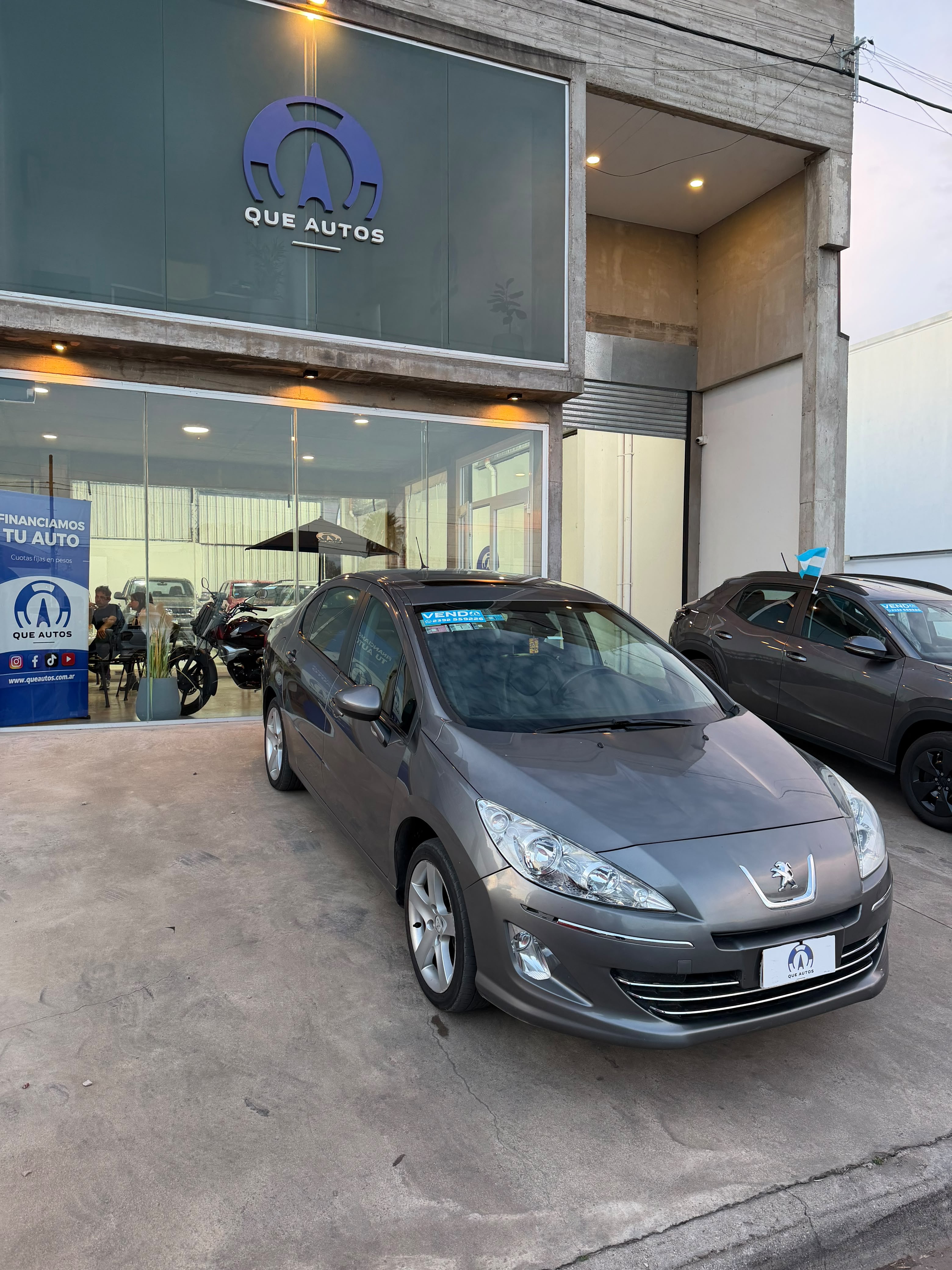 PEUGEOT 408 ALLURE + 2.0 NAV