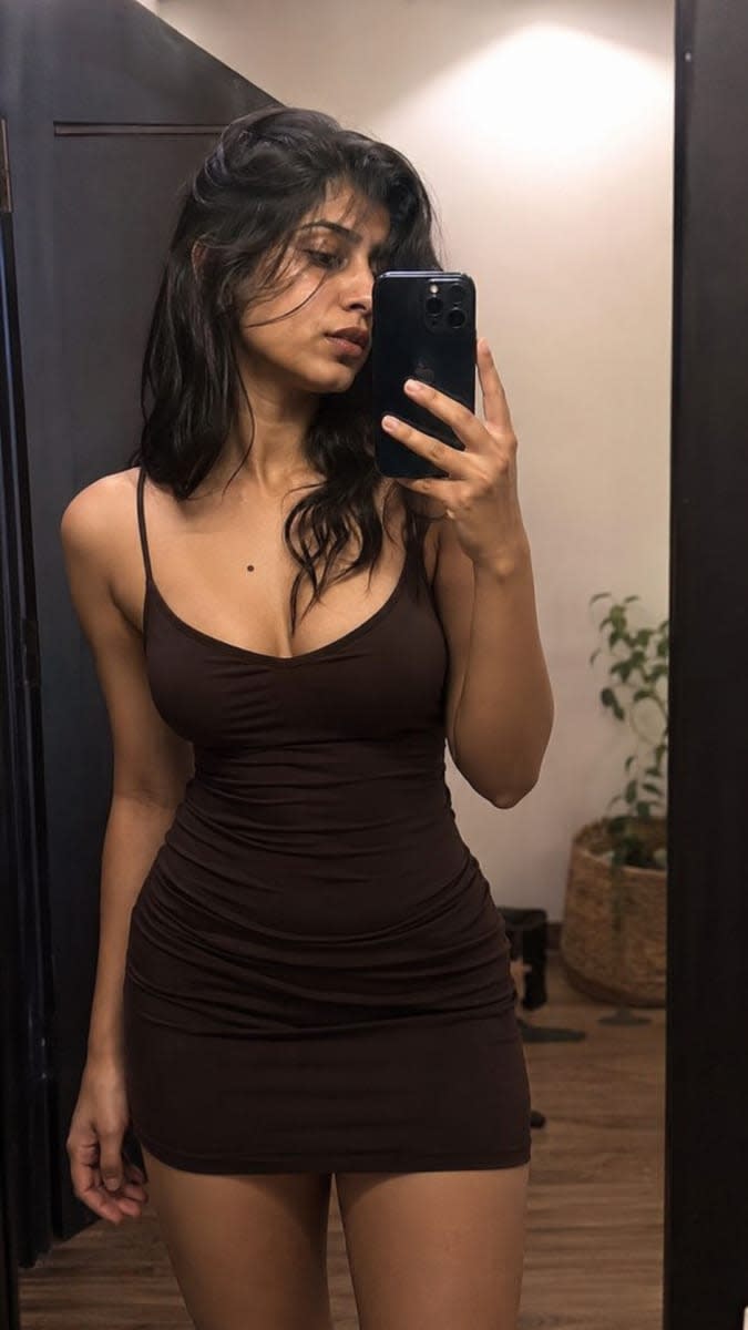 Roshni U - Premium Companion in Pune
