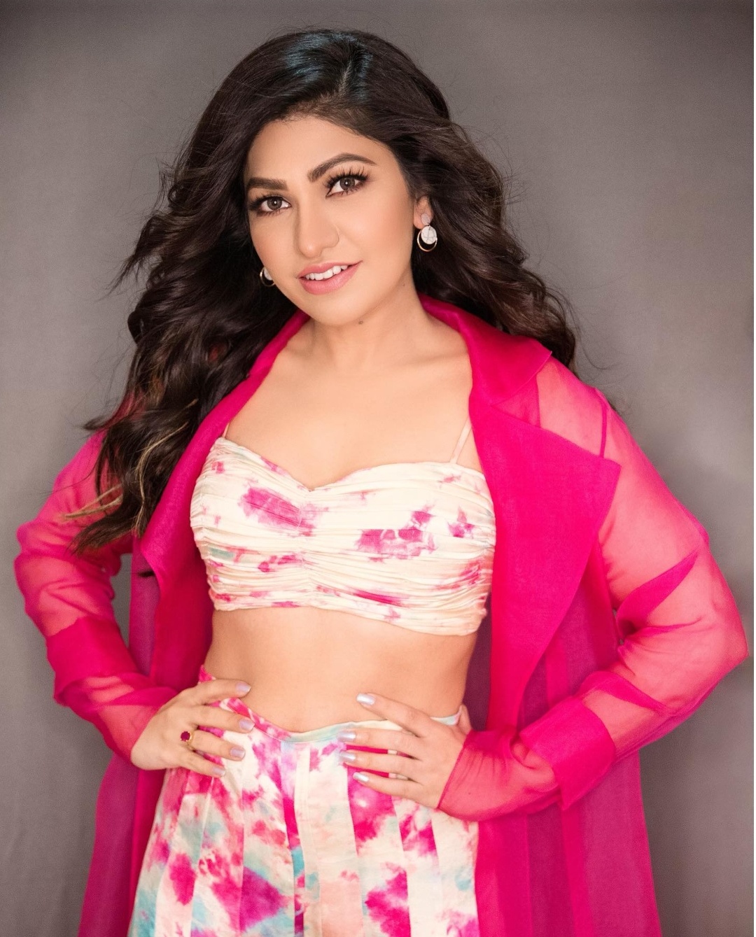 Tulsi Kumar 