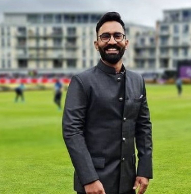 Dinesh Karthik 