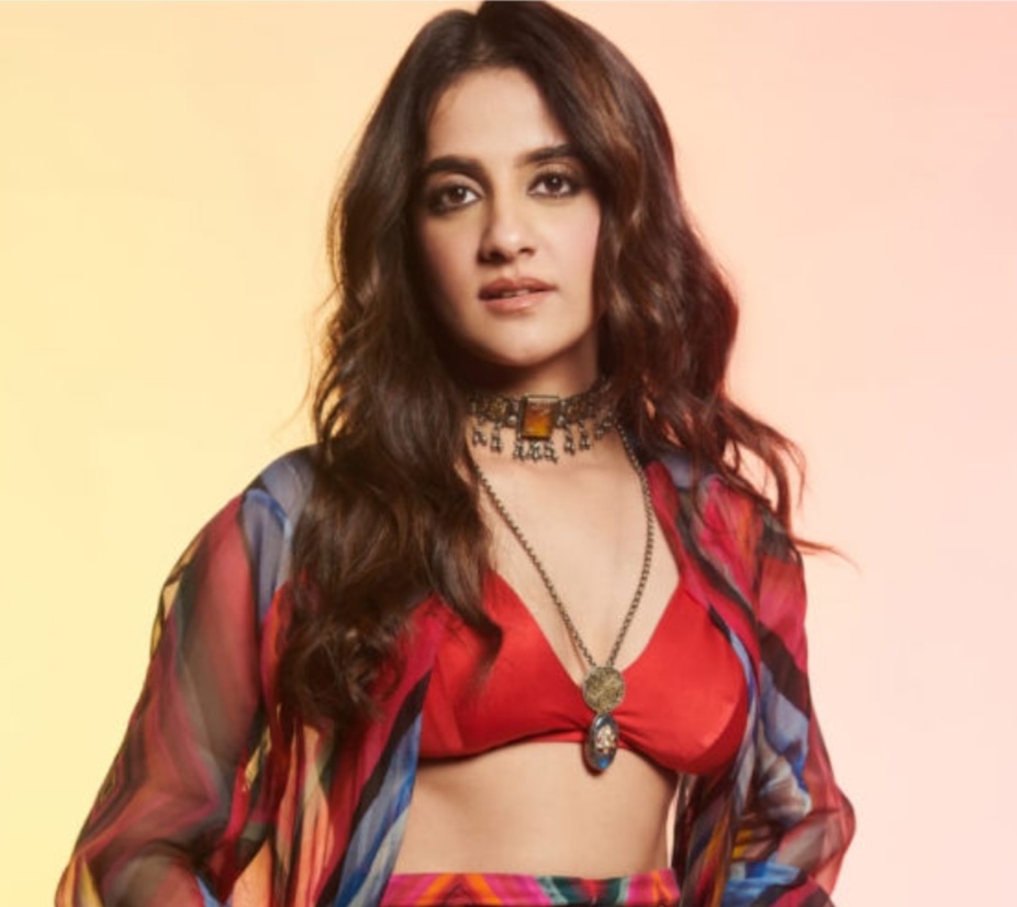 Jasleen Royal