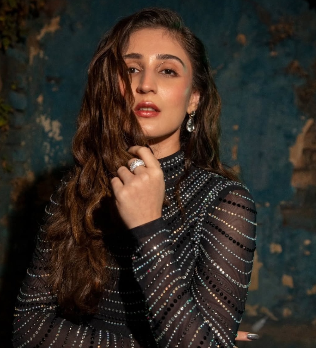 Dhvani Bhanushali 