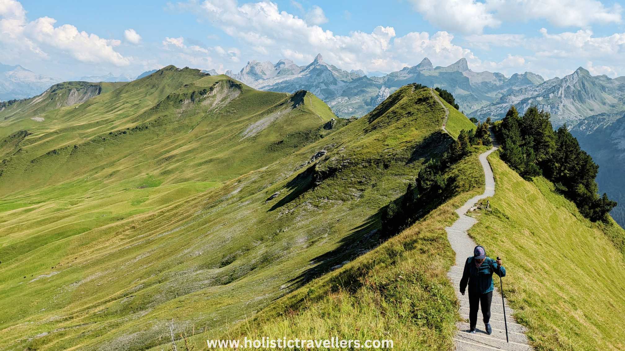 Ridge Hike from Klingenstock to Frongelstock