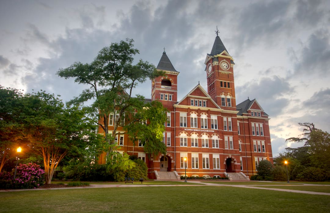 SAMFORD-Hall