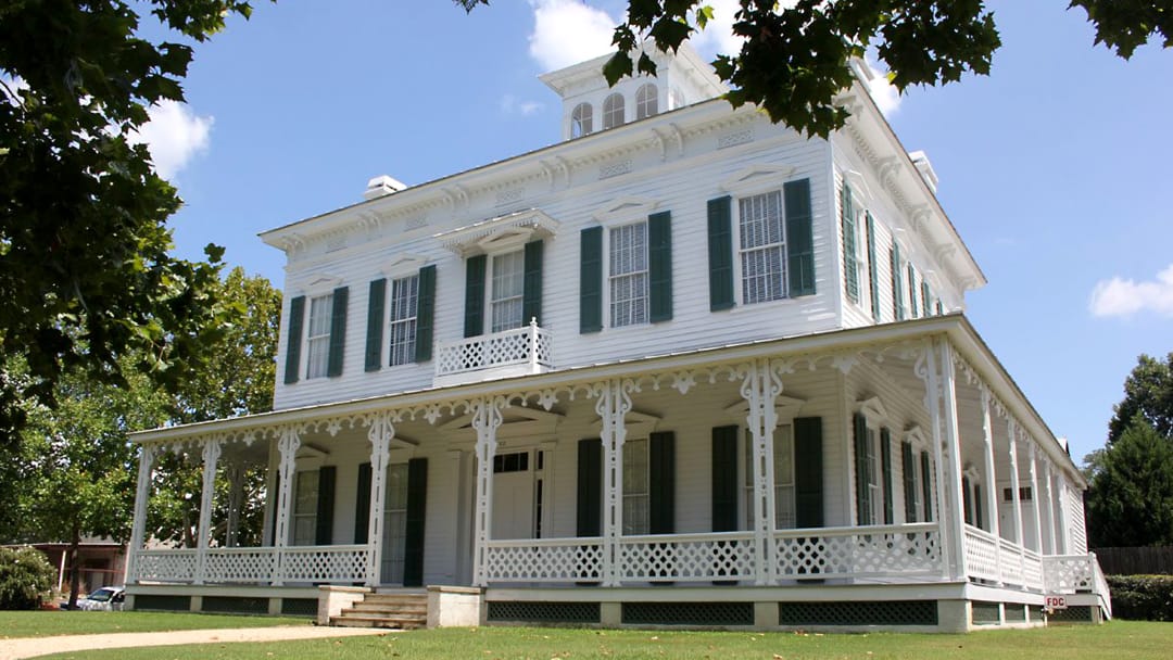 Old Alabama Town