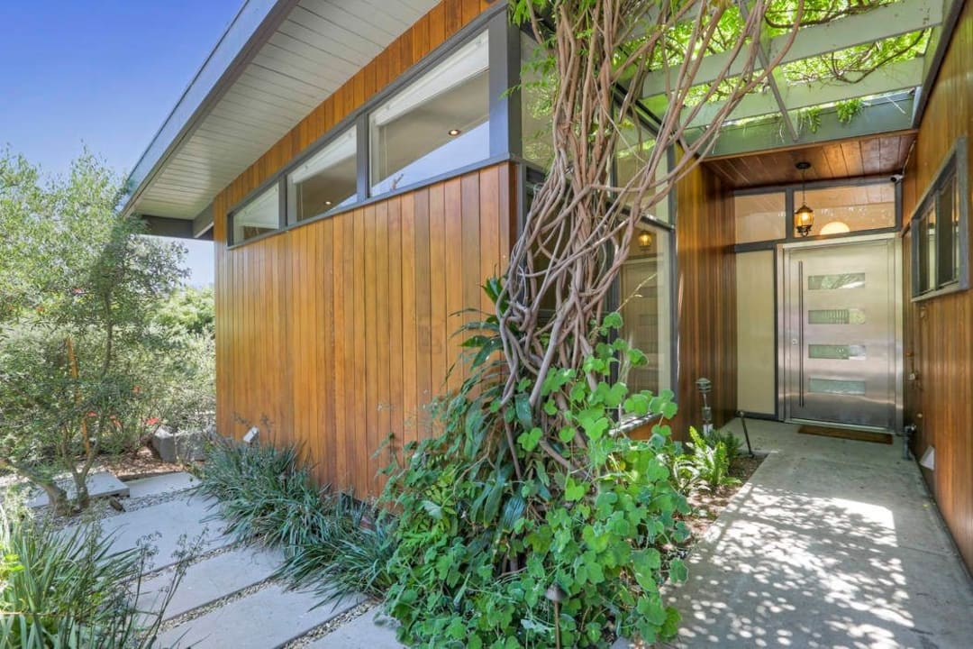 Choy home