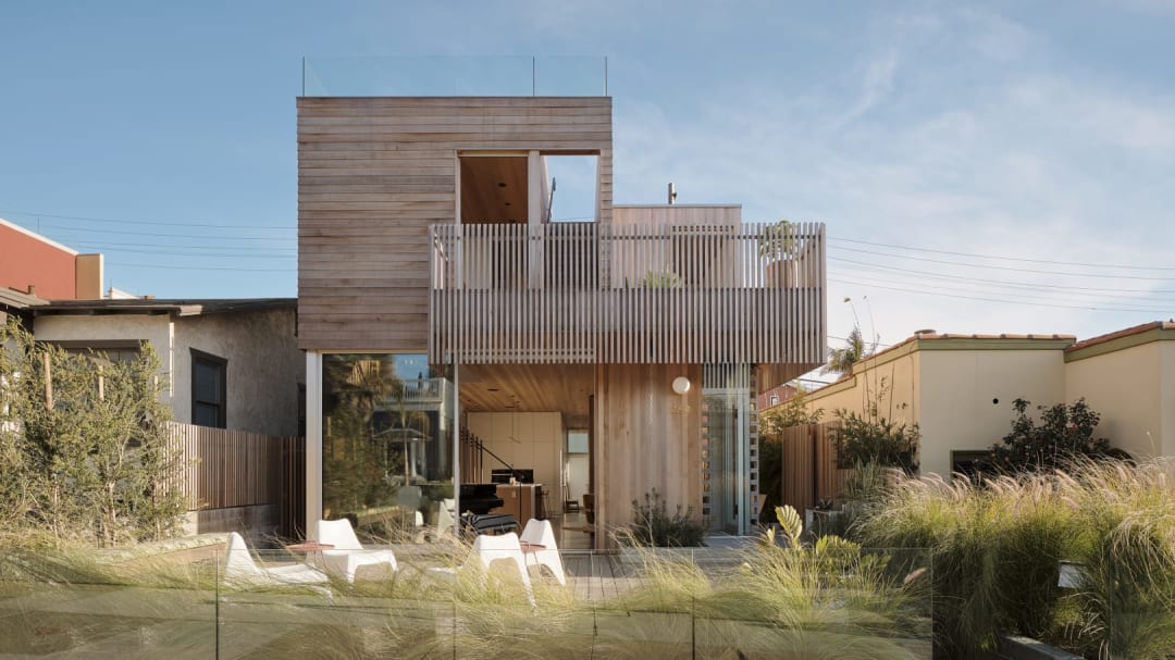 Walk-Street House, A 2021 Housing Award Recipient, Designed by Ras-a-studio