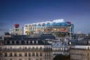 Richard Rogers' Centre National d'art et culture Georges-Pompidou in Paris illustrates the mixture of old and new style architecture.