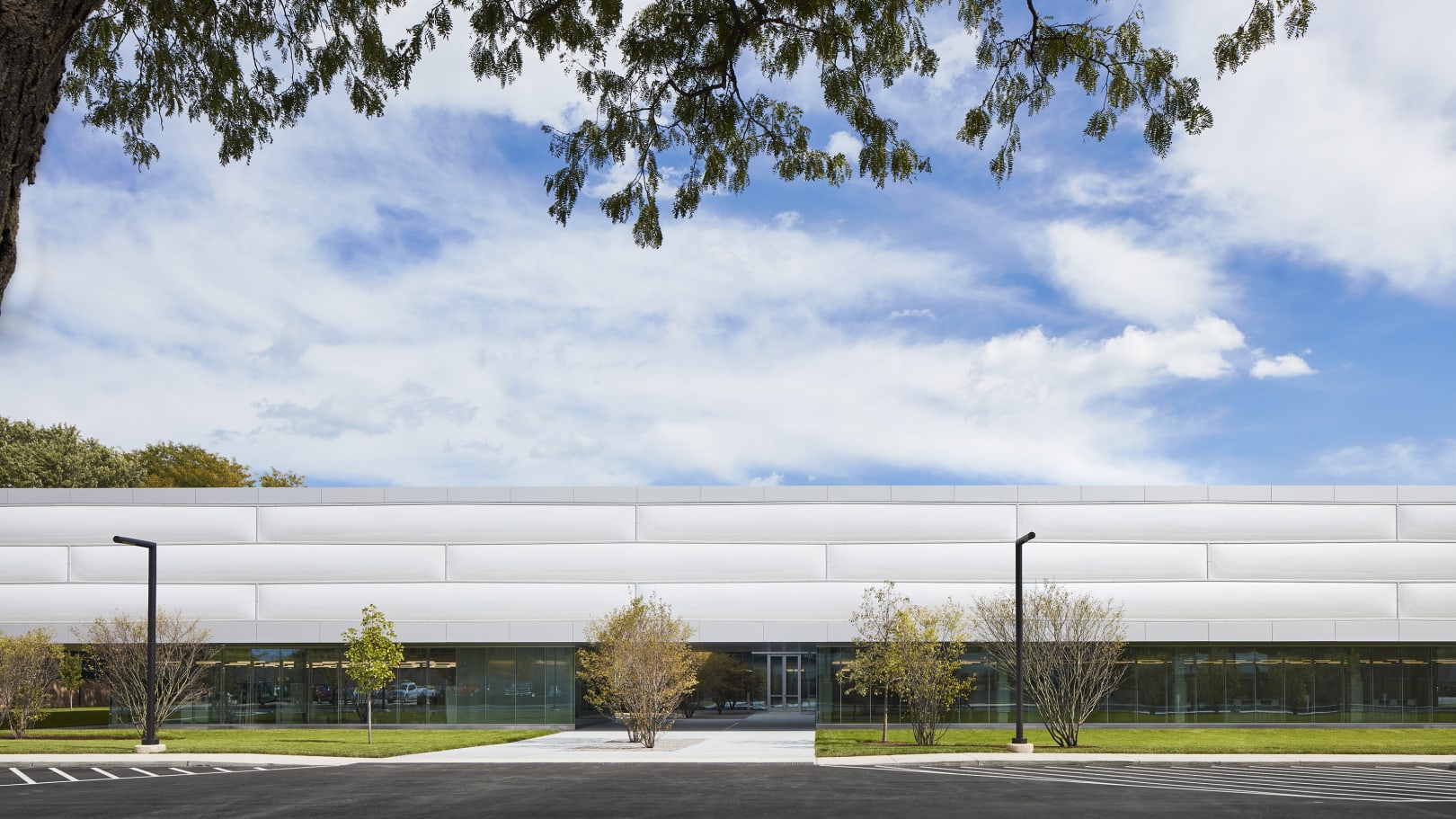 IIT Innovation Center (Ed Kaplan Family Institute for ...