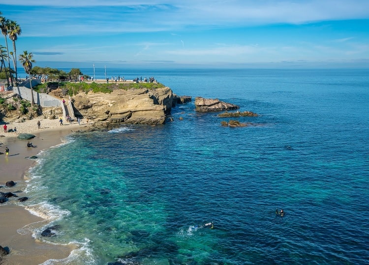  La Jolla Cove