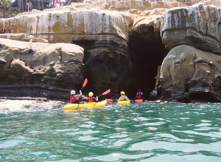 Kayak the Sea Caves