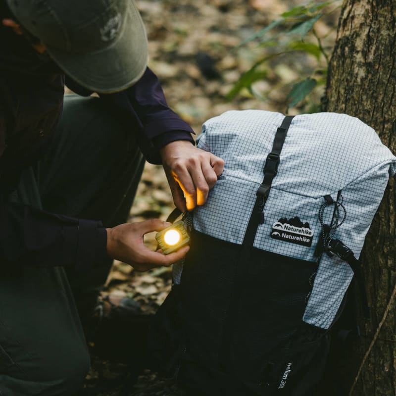 Ліхтар з кліпсою Naturehike CNK2450ZM014, 500 лм, Бежевий – фото 6