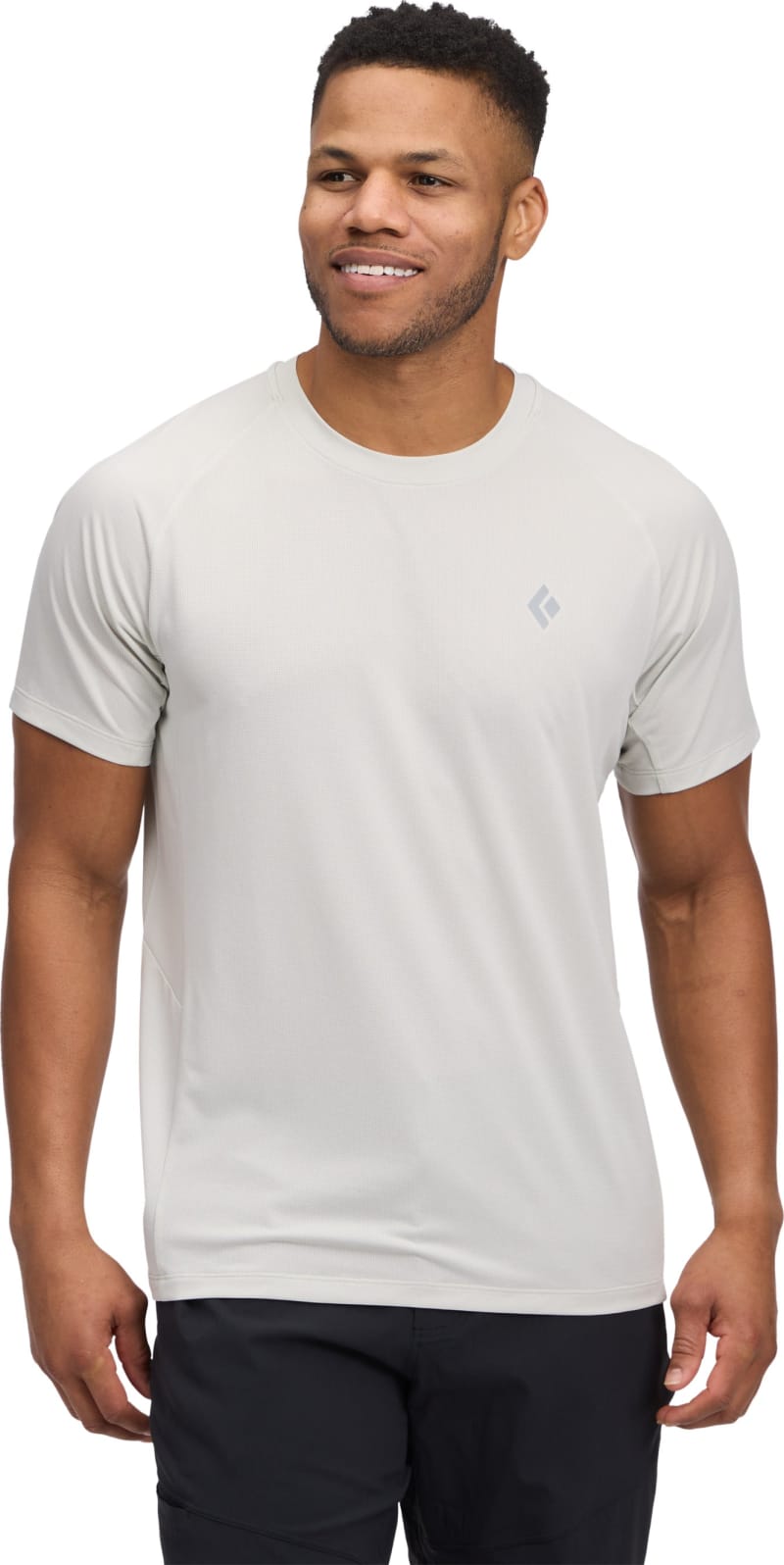 Футболка чоловіча Black Diamond Lightwire Short Sleeve Tech Tee, Alloy – фото 1