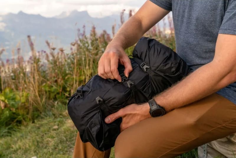 Компресійний мішок Osprey StraightJacket CompSack 20L – Чорний – фото 6