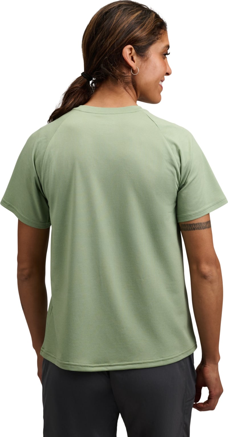 Футболка жіноча Black Diamond Lightwire Tee, Desert Sage – фото 5