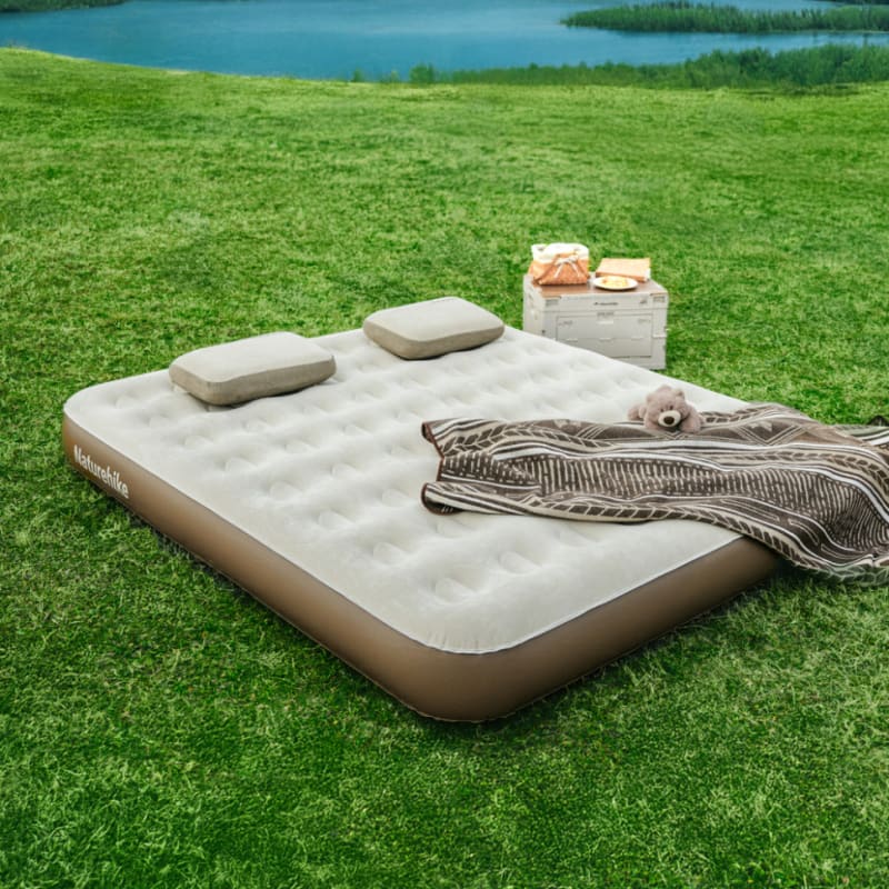 Матрац надувний двомісний Naturehike CNK2550WS013 з вбудованою помпою, 200 × 150 × 25 см, Коричневий – фото 2