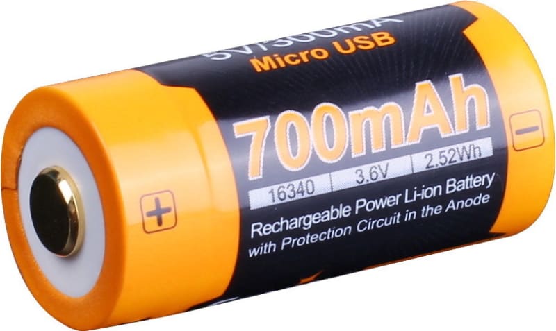 Акумулятор 16340 Fenix 700 UP mAh Li-ion micro usb зарядка — фото 2