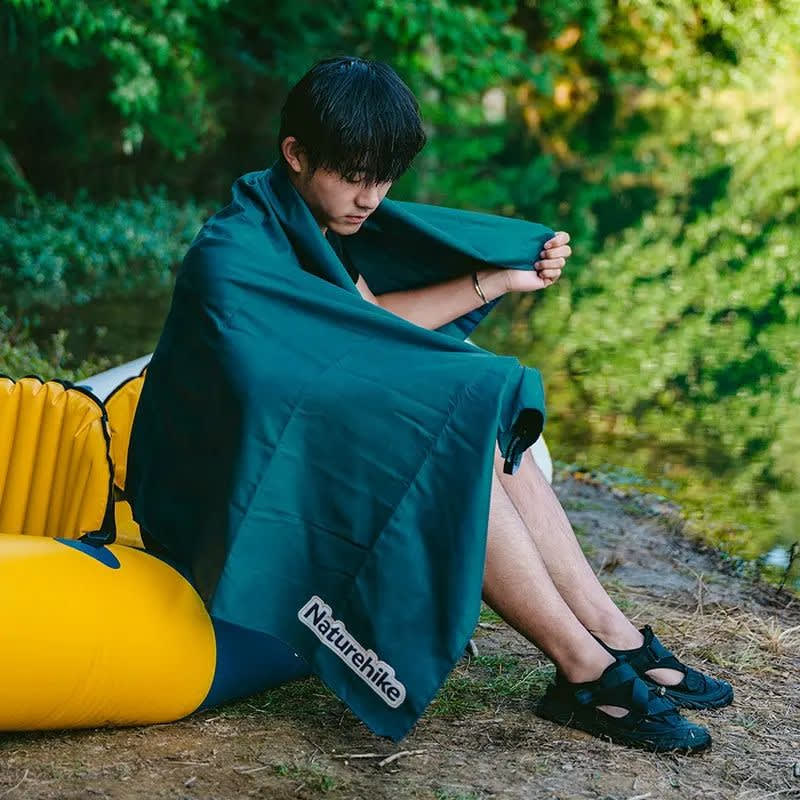 Рушник швидковисихаючий Naturehike CNK2300SS010, 156 × 80, темно-зелений – Темно-Зеленый — фото 2