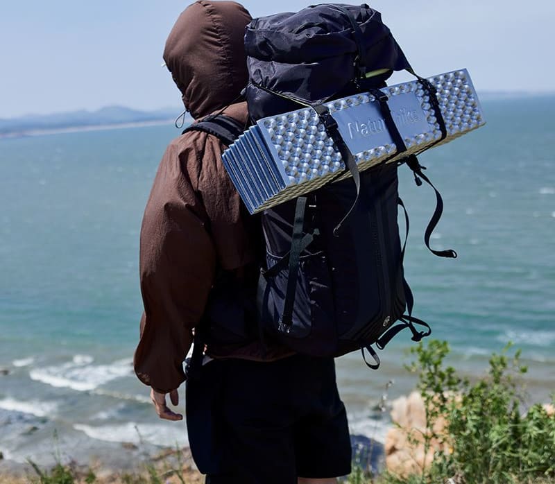 Килимок складаний IXPE Naturehike CNK2300DZ017, алюмінієва плівка, 200 × 65 × 2 см – Бежевий — фото 3