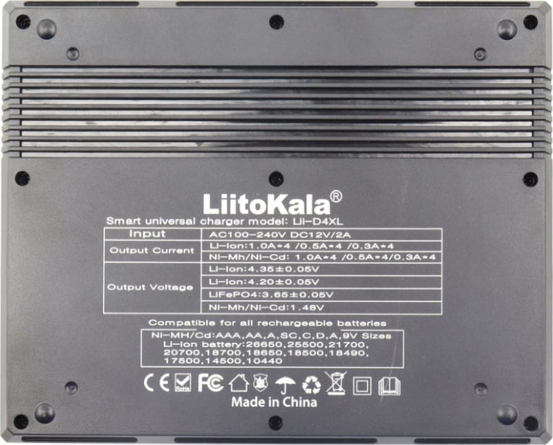 Універсальний зарядний пристрій LiitoKala Lii-D4XL EU на 4 канали + автомобільний кабель, Чорний – фото 4