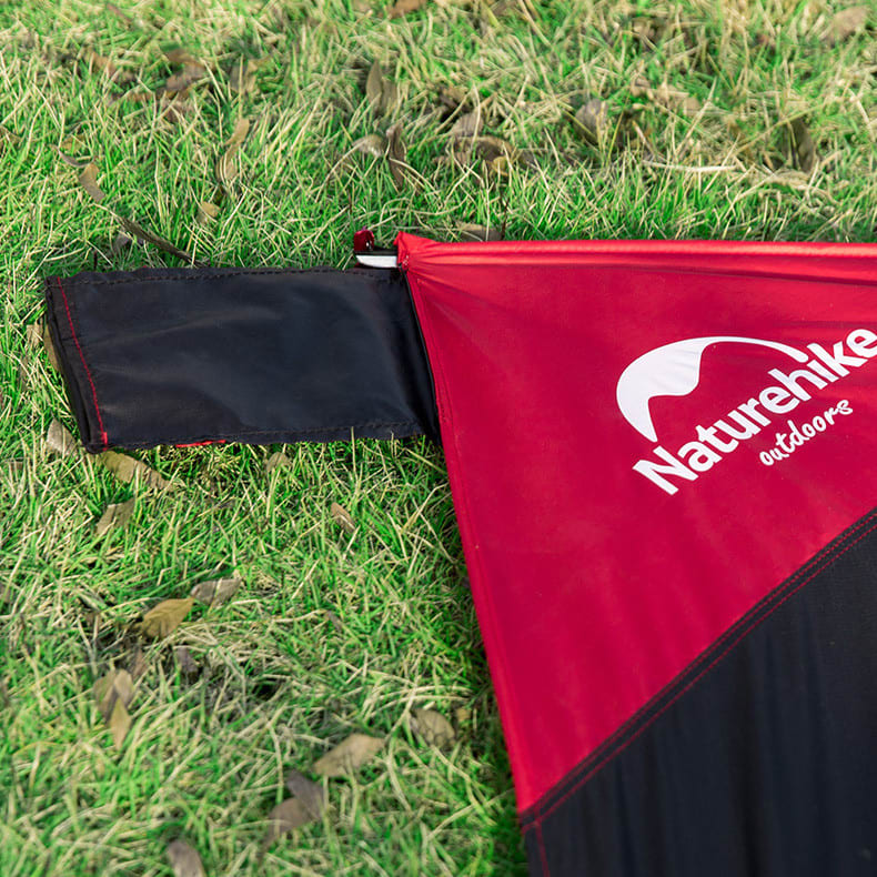 Килимок для пікніка водостійкий надлегкий Naturehike Moisture Picnic Mat NH17D050-B, 145 × 100 см – Чорний — фото 5