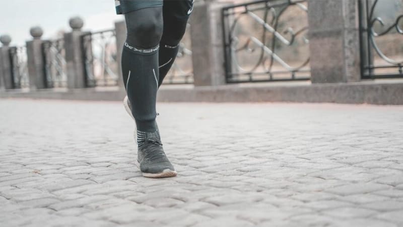 Шкарпетки водонепроникні DexShell Compression Mudder Сірі S, чорний / сірий – фото 5