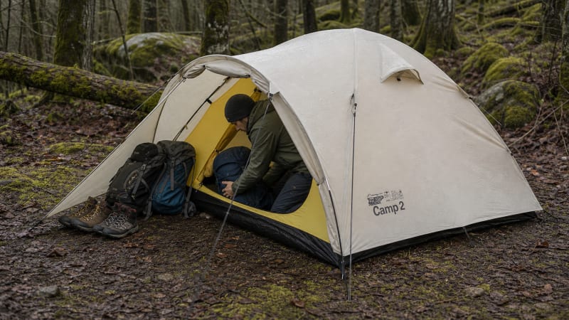 Tramp Lite Camp 2: двомісний намет з асиметричними тамбурами – для кого він підійде, а для кого ні