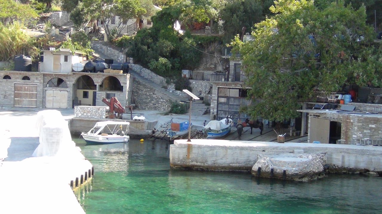 пристань на Агиа Анна