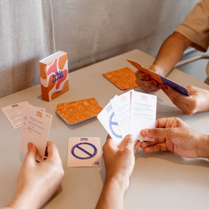 Bible Cards - É competitivo