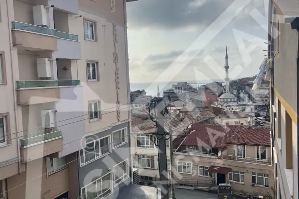 Çarşı içi kiralık 3+1 