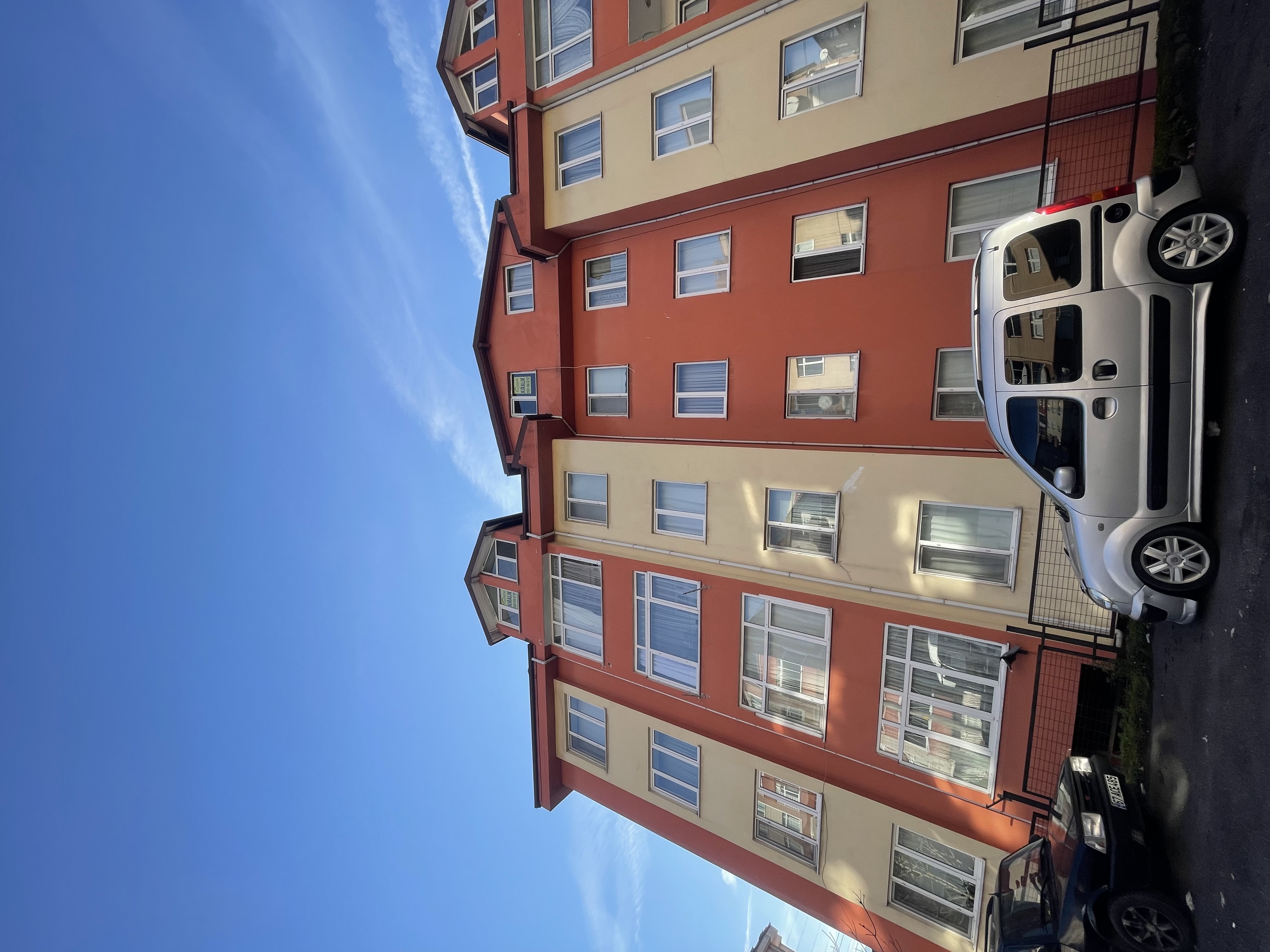 AÇIK ÇARŞI ARKASI-CUMARTESİ PAZARI YANI KİRALIK 2+1