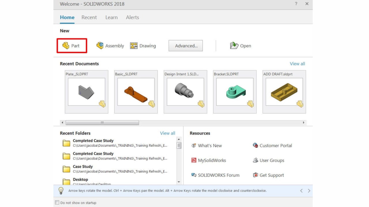 SolidWorks interface overview — Feature Manager, Command Manager, and Graphics Area for DAE Mechanical students