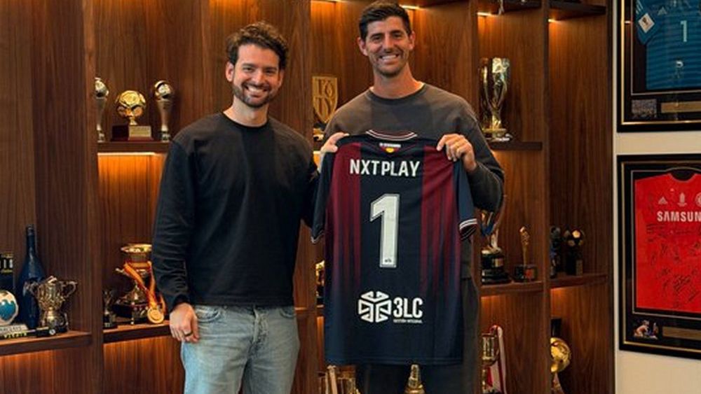 Real Madrid keeper Courtois takes co-ownership stake in CD Extremadura