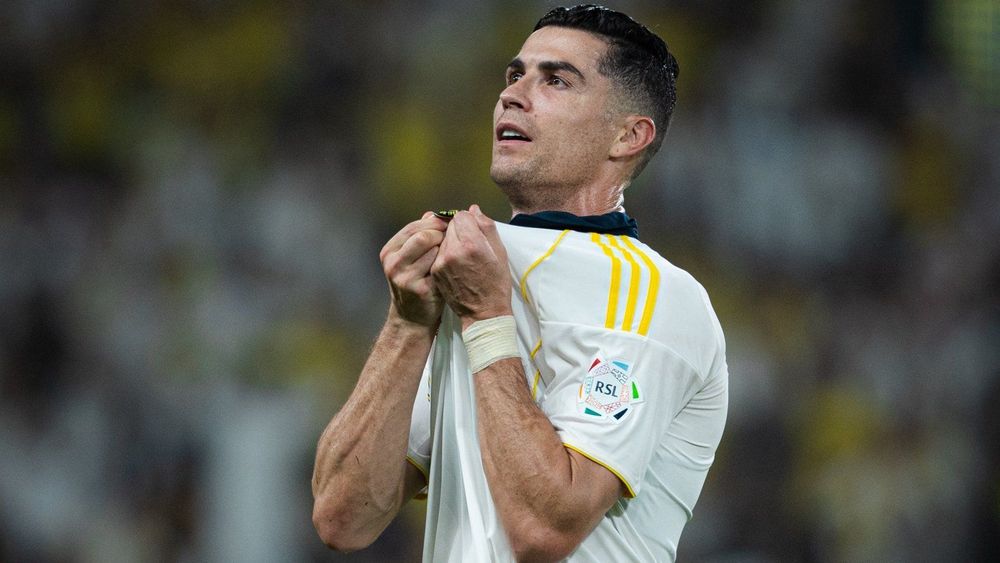 رونالدو يبكي من الارتياح بعد أن حقق النصر اللقب السعودي في اليوم الأخير لينهي الانتظار الطويل