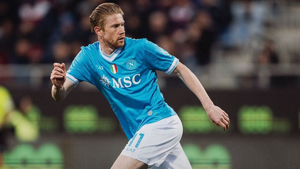 De Bruyne hints at Napoli exit with one year left as Saudi and MLS clubs on alert