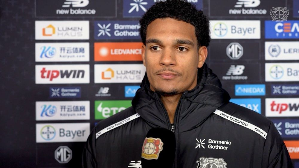 Quansah zegt dat de vertrek bij Liverpool naar Leverkusen moeilijk was, maar noodzakelijk voor zijn droom om op het WK te spelen