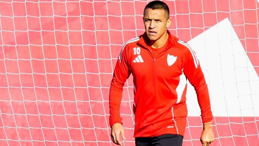 Sevilla confirm Alexis Sánchez renewal talks as new sporting director sets out vision